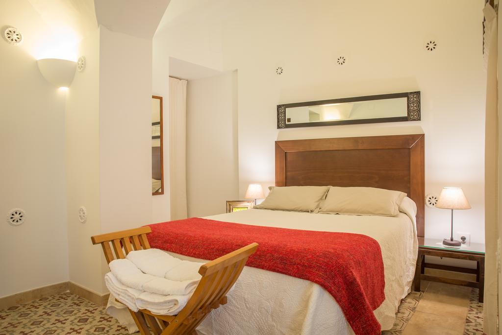 Apartamento Adarve Касерес Экстерьер фото